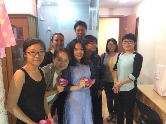我校举办研究生迎新文艺晚会及中秋慰问活动2