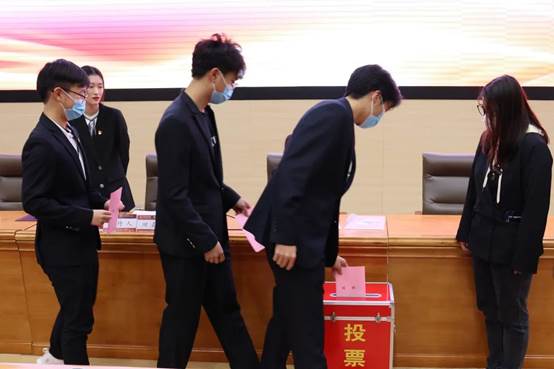 说明: D:\Documents\WeChat Files\wxid_kcsvju6ksn1j21\FileStorage\Temp\78c219406a3a6391501e1ade0b4b59e9.jpg